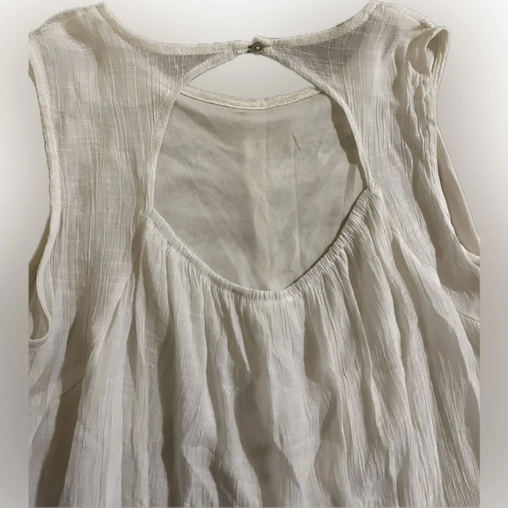 Baevely Chic Cream Sleeveless Mini Dress - Picture 4 of 7